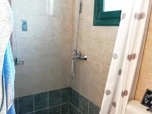 Shower, towels - Breezy Holiday Home in Paros at Beach (Paros)