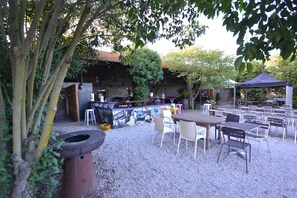 Apartment | Speisen im Freien