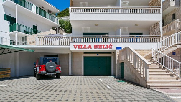 Property grounds - Boutique Apartment in Drvenik With Balcony (Gradac)