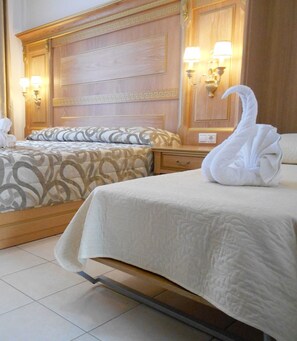 Family Studio Suite | Soundproofing, free WiFi, bed sheets