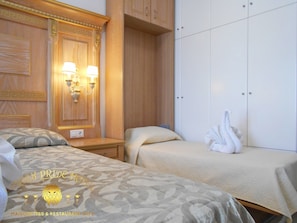 Family Studio Suite