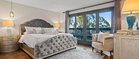 3 habitaciones, escritorio, tabla de planchar con plancha y wifi gratis