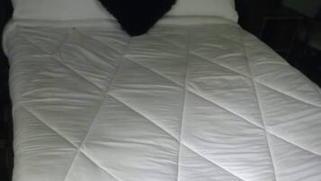 Phòng đơn | Bàn, truy cập Internet không dây miễn phí, bộ trải giường