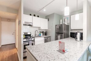 Fridge, microwave, oven, stovetop