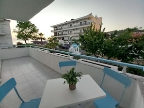 Apartamento | Terraza o patio