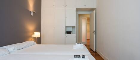 3 habitaciones, wifi gratis y ropa de cama