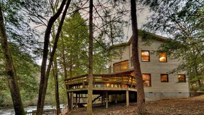 Unclassified image, 5 of 35, button - Riverbend Cottage by Escape to Blue Ridge (McCaysville)