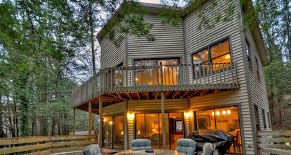 Riverbend Cottage by Escape to Blue Ridge