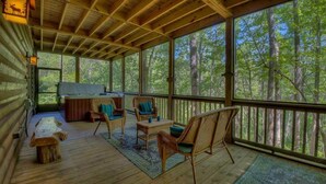 Outdoor spa tub - Riverwalk by Escape to Blue Ridge (Blue Ridge)