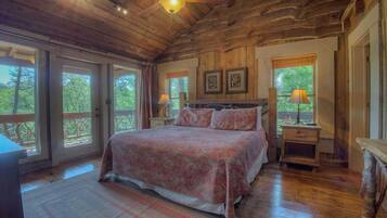 Cabin, 4 Bedrooms | 4 bedrooms, iron/ironing board, WiFi (free), bed sheets