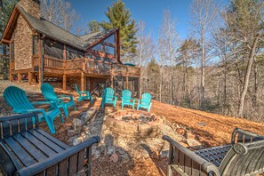 Balcony - Can't Bear To Leave by Escape to Blue Ridge (Morganton)
