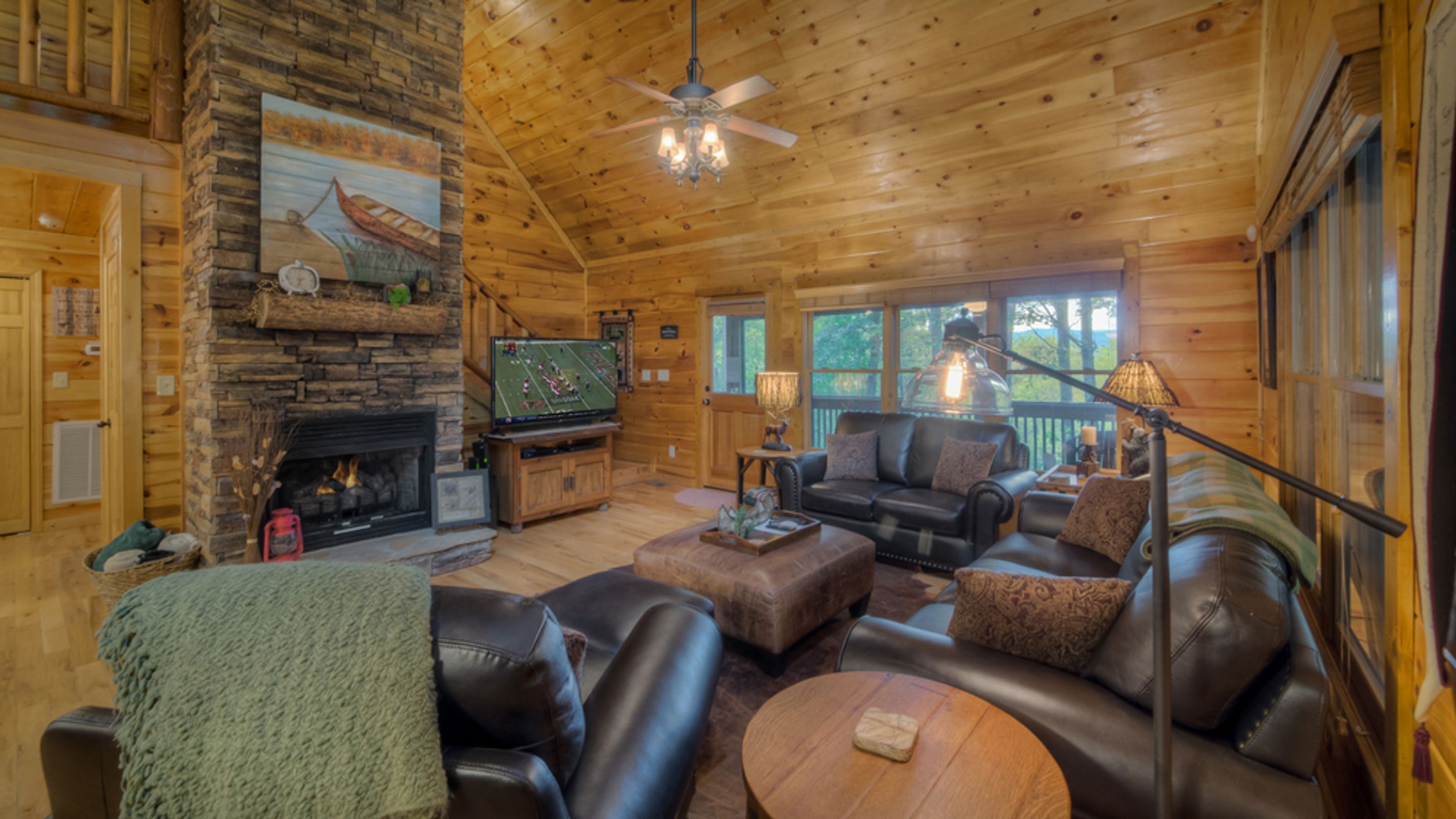 Cabin, 3 Bedrooms | Living room