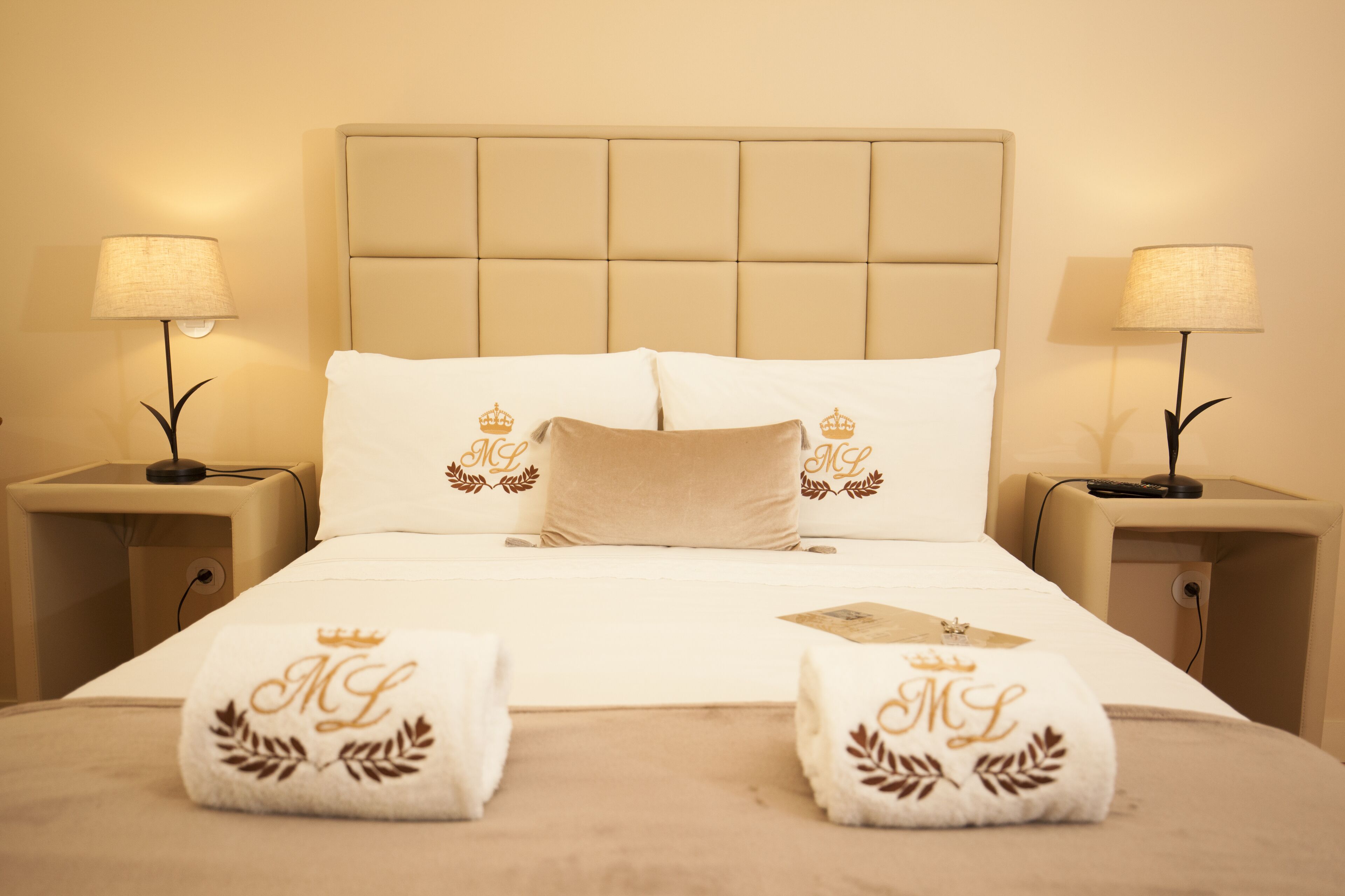 Fer et planche à repasser, Wi-Fi, draps fournis