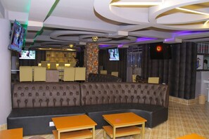 Bar (on property) - Midlands 033 Hotel (Narok)