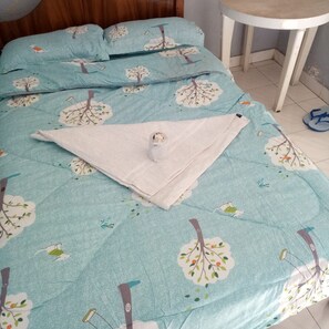 Chambre simple | Bureau, accès au Wi-Fi (inclus), literie fournie
