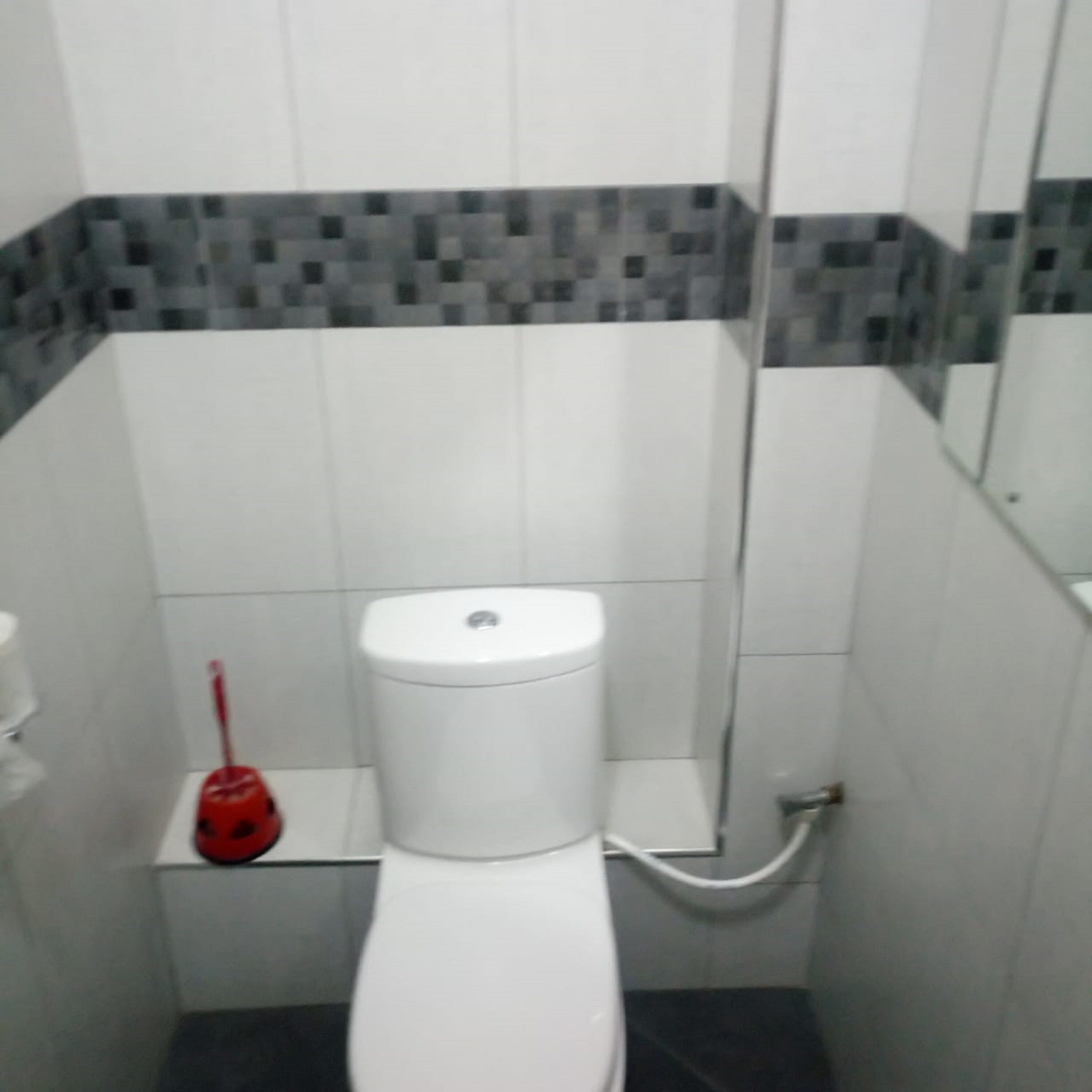 Single Room | Bathroom | Shower, slippers, towels