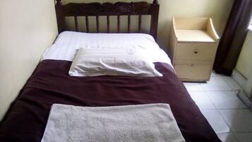 Desk, free WiFi, bed sheets