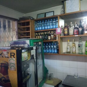 Bar (on property) - Shik Park View Hotel (Nakuru)