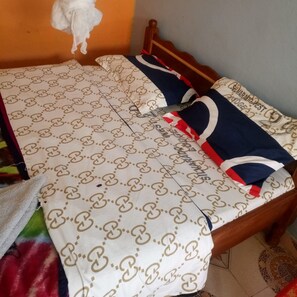 Single Room | Desk, blackout drapes, free WiFi - Silver Rado West Lodge (Nakuru)