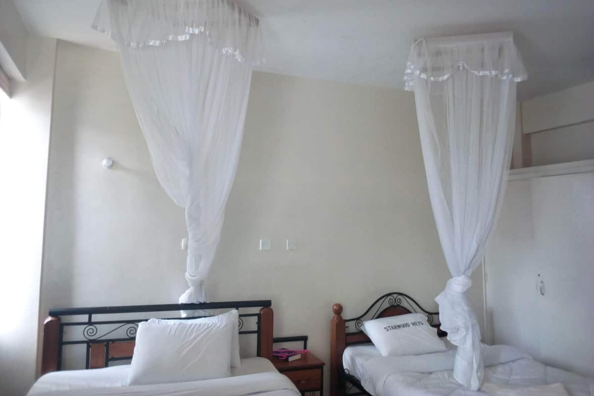 Double Room | Desk, blackout drapes, free WiFi, bed sheets