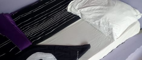 Desk, free WiFi, bed sheets