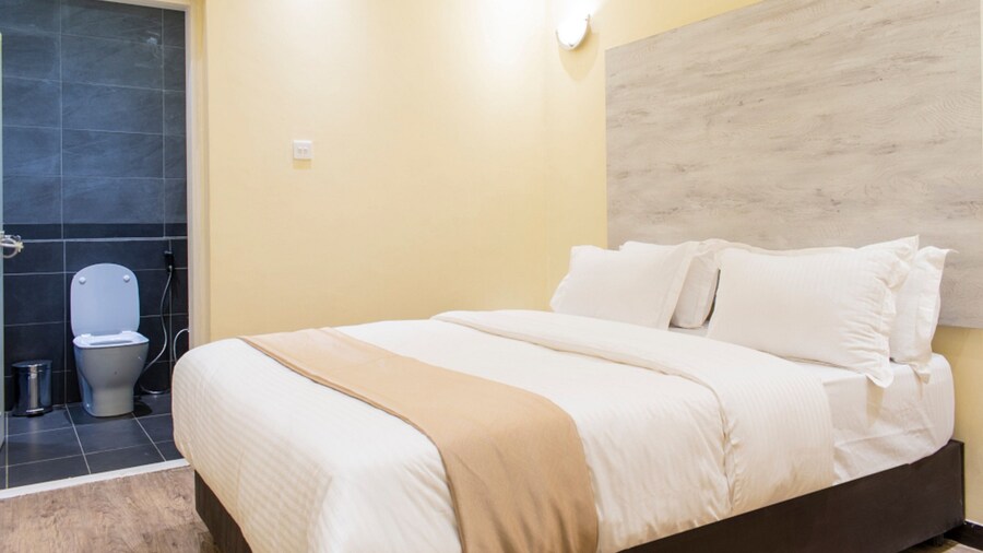 Zebu Lodge And Luxury Hotel