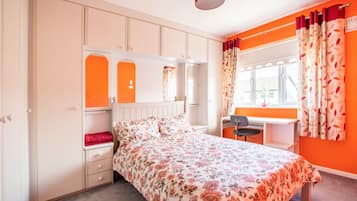 1 makuuhuone, työpöytä, silitysrauta/-lauta, ilmainen Wi-Fi