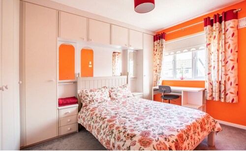 Private double room in Kilnamanagh Dublin 24