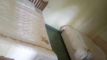 Bureau, draps fournis