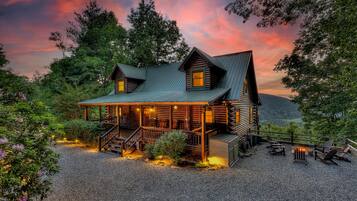 Cabin, 4 Bedrooms | Exterior