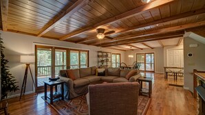Cabin, 4 Bedrooms | Living room | TV - Toccoa Lookout Cottage by Escape to Blue Ridge (Blue Ridge)