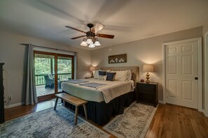 Cabin, 4 Bedrooms | 4 bedrooms, iron/ironing board, free WiFi, bed sheets - Toccoa Lookout Cottage by Escape to Blue Ridge (Blue Ridge)