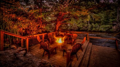 Toccoa Lookout Cottage by Escape to Blue Ridge
