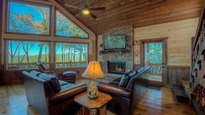 Interior - Triple Vista Mountain Tops by Escape to Blue Ridge (Blue Ridge)