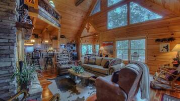 Cabin, 4 Bedrooms | Living room | TV