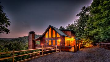 Cabin, 3 Bedrooms | Exterior