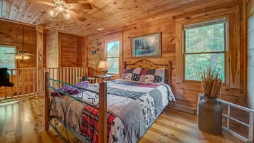 Cabin, 3 Bedrooms | 3 bedrooms, iron/ironing board, free WiFi, bed sheets