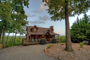 Cabin, 3 Bedrooms | Exterior