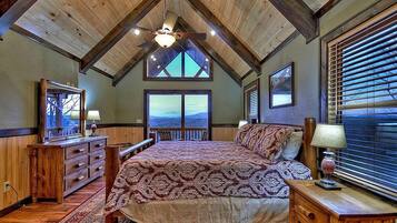 Cabaña, 4 habitaciones | 4 habitaciones, tabla de planchar con plancha y wifi gratis