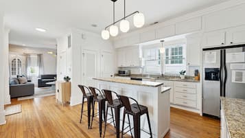 Apartment A | 3 chambres, literie de qualité, lit avec matelas en mousse à mémoire