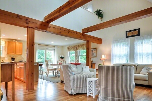 Smart-TV og DVD-spiller