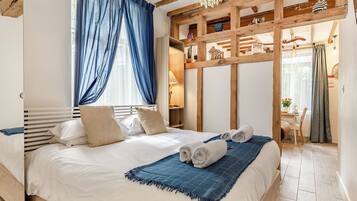 1 bedroom, free WiFi, bed sheets