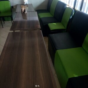 Sala de estar en el lobby