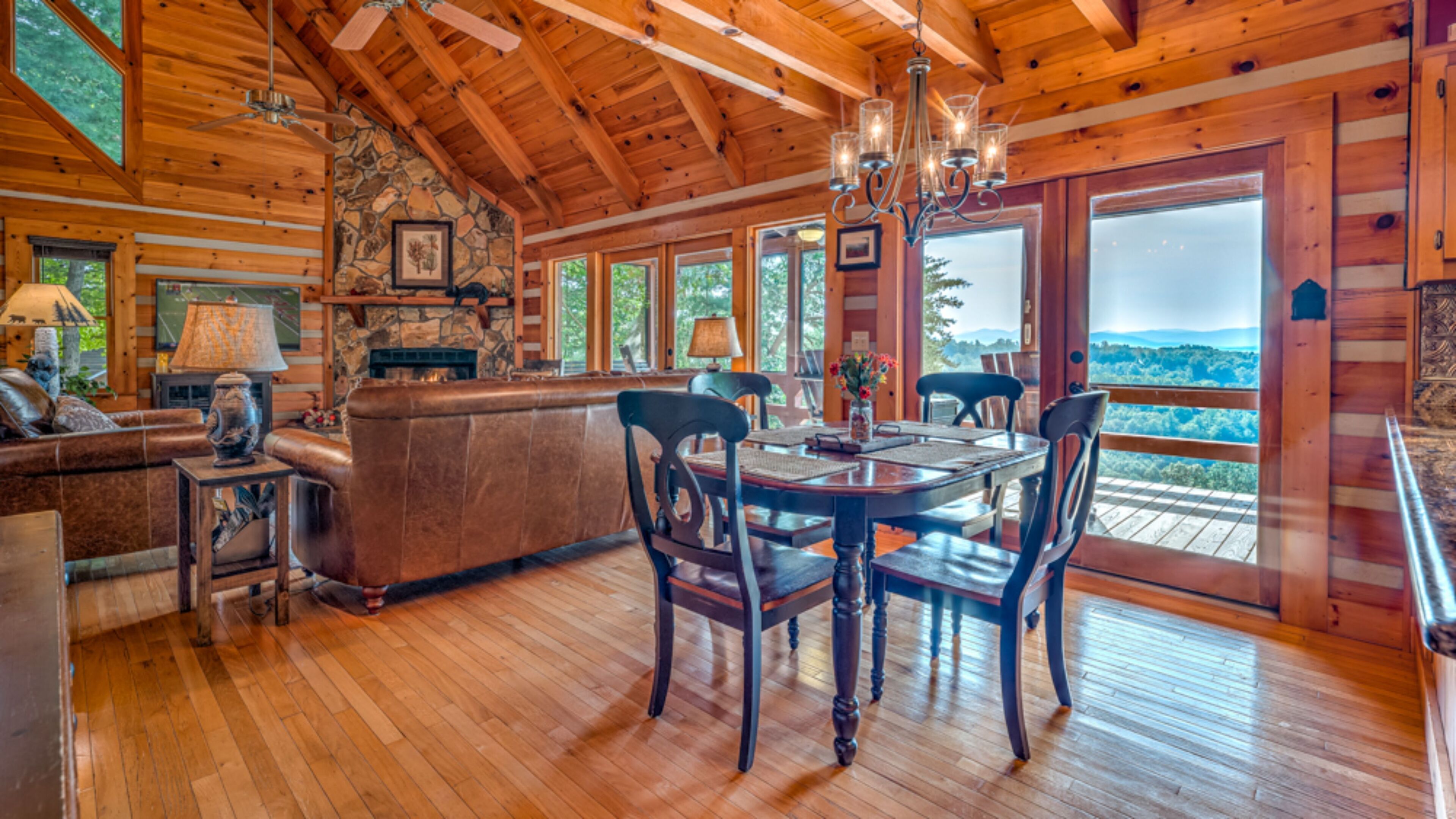 Cabin, 2 Bedrooms | In-room dining