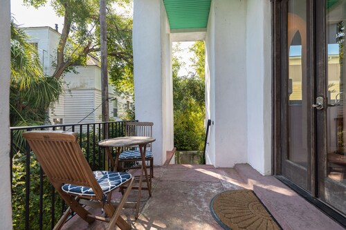 Perfect Location in Downtown Charleston