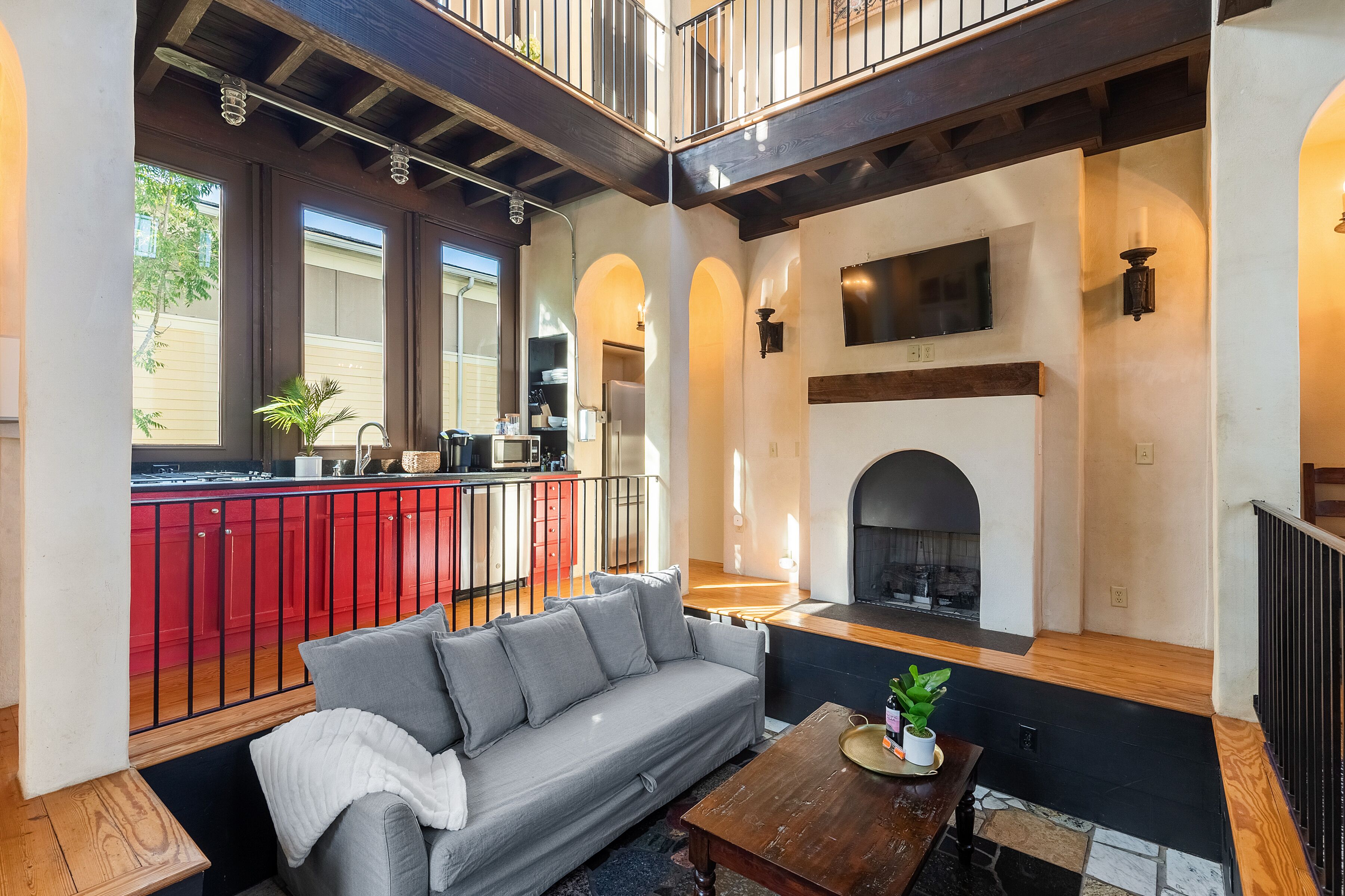 Departamento | Área de sala de estar | Smart TV de 42 pulgadas con canales digitales, televisión y Netflix 