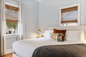 Apartment C | 1 間睡房、熨斗/熨衫板、免費 Wi-Fi、床單