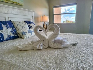 2 dormitorios, tabla de planchar con plancha, wifi gratis y ropa de cama