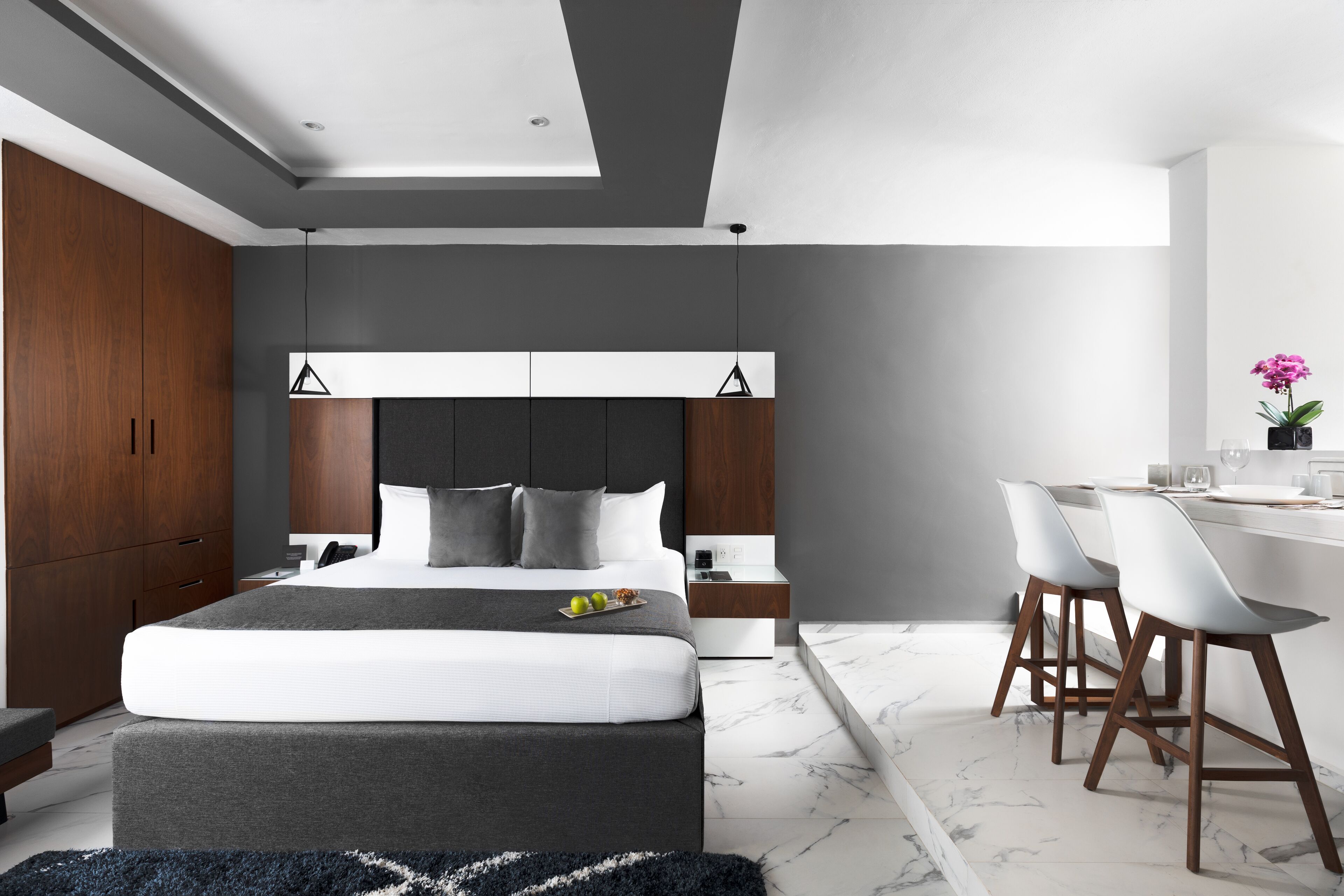 Photo - Seven Boutique #1