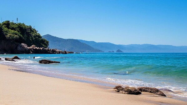 Sun loungers, beach towels